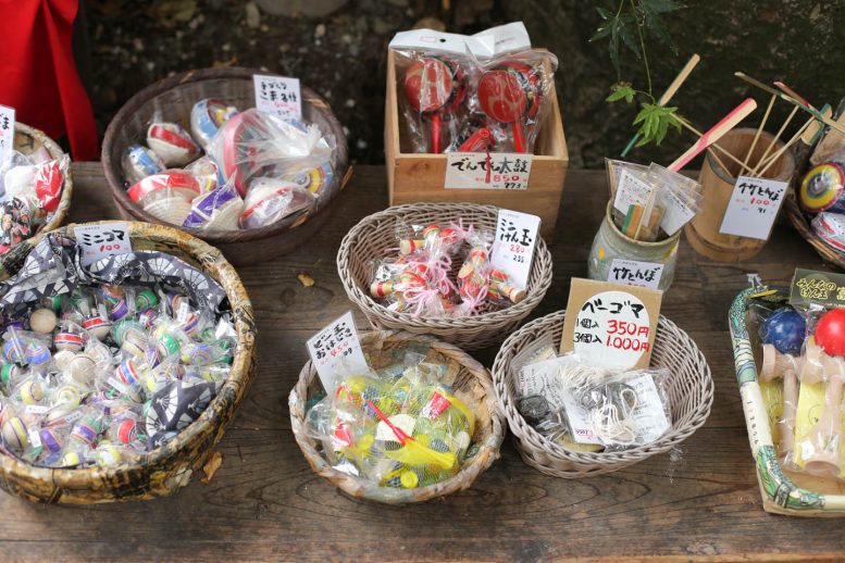 深大寺 駄菓子屋