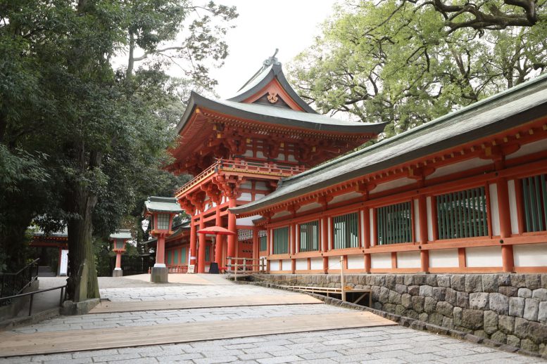 人がいない早朝の境内 武蔵一宮氷川神社