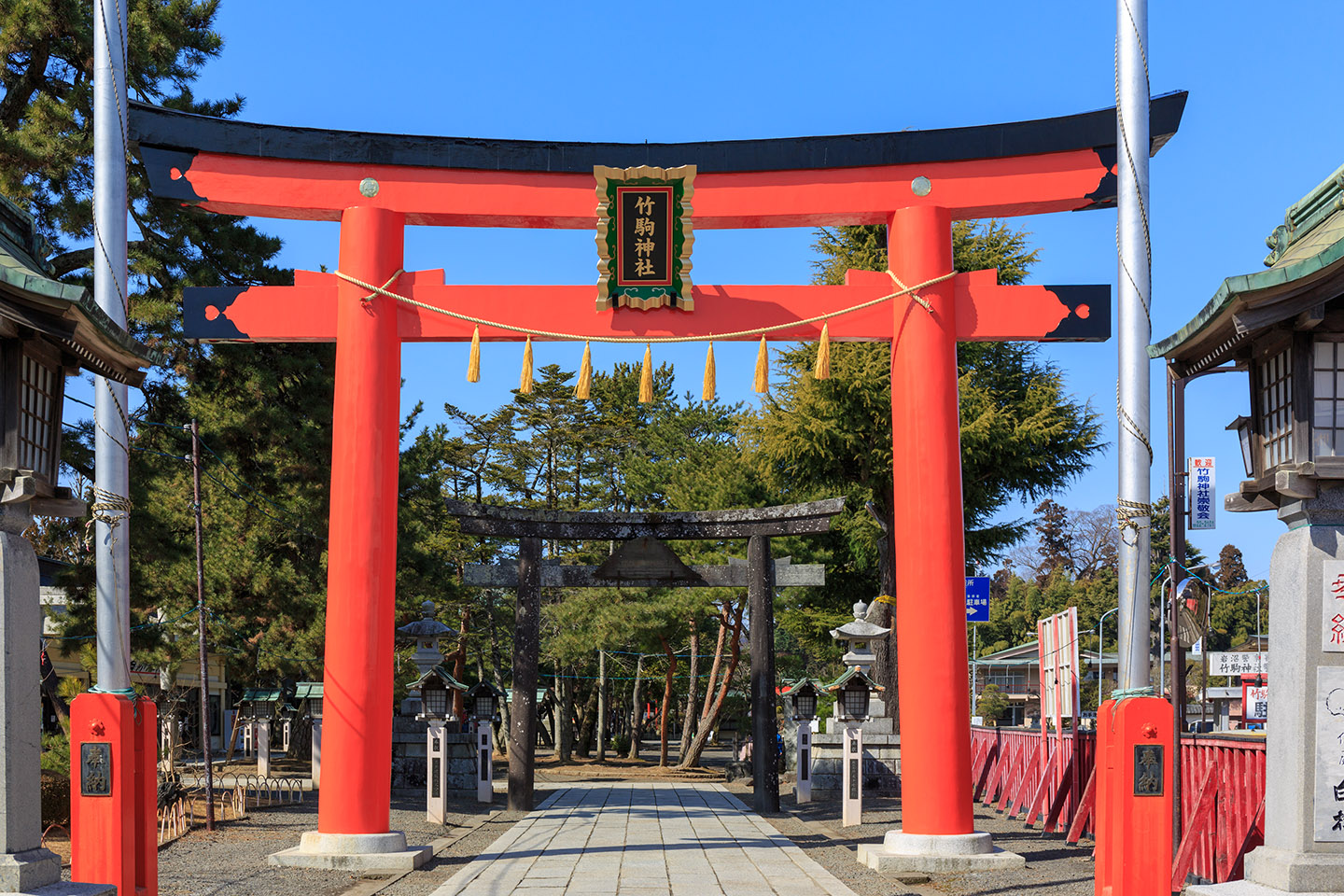 竹駒神社　赤い鳥居