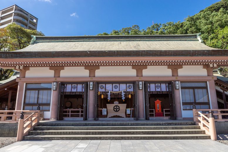 照国神社　本殿