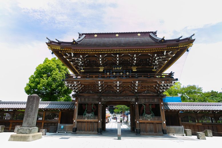 山門　西新井大師