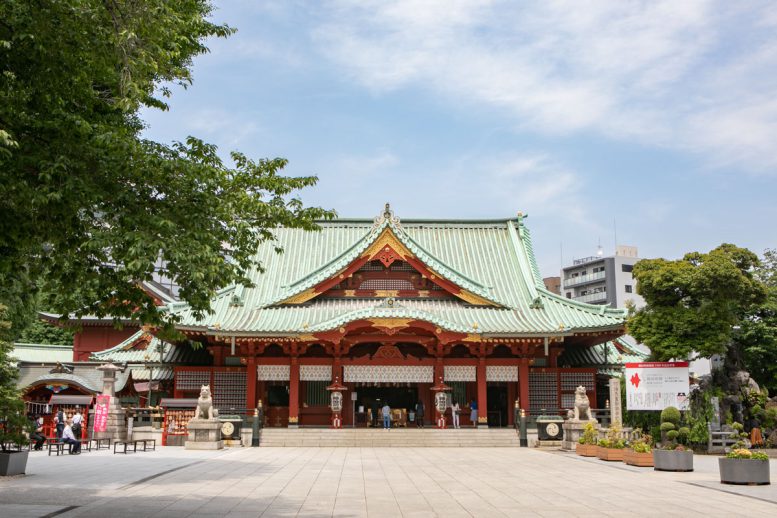 神田明神で御祈願を受ける