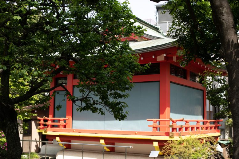 世田谷 菅原神社 菅原天神 赤い舞殿