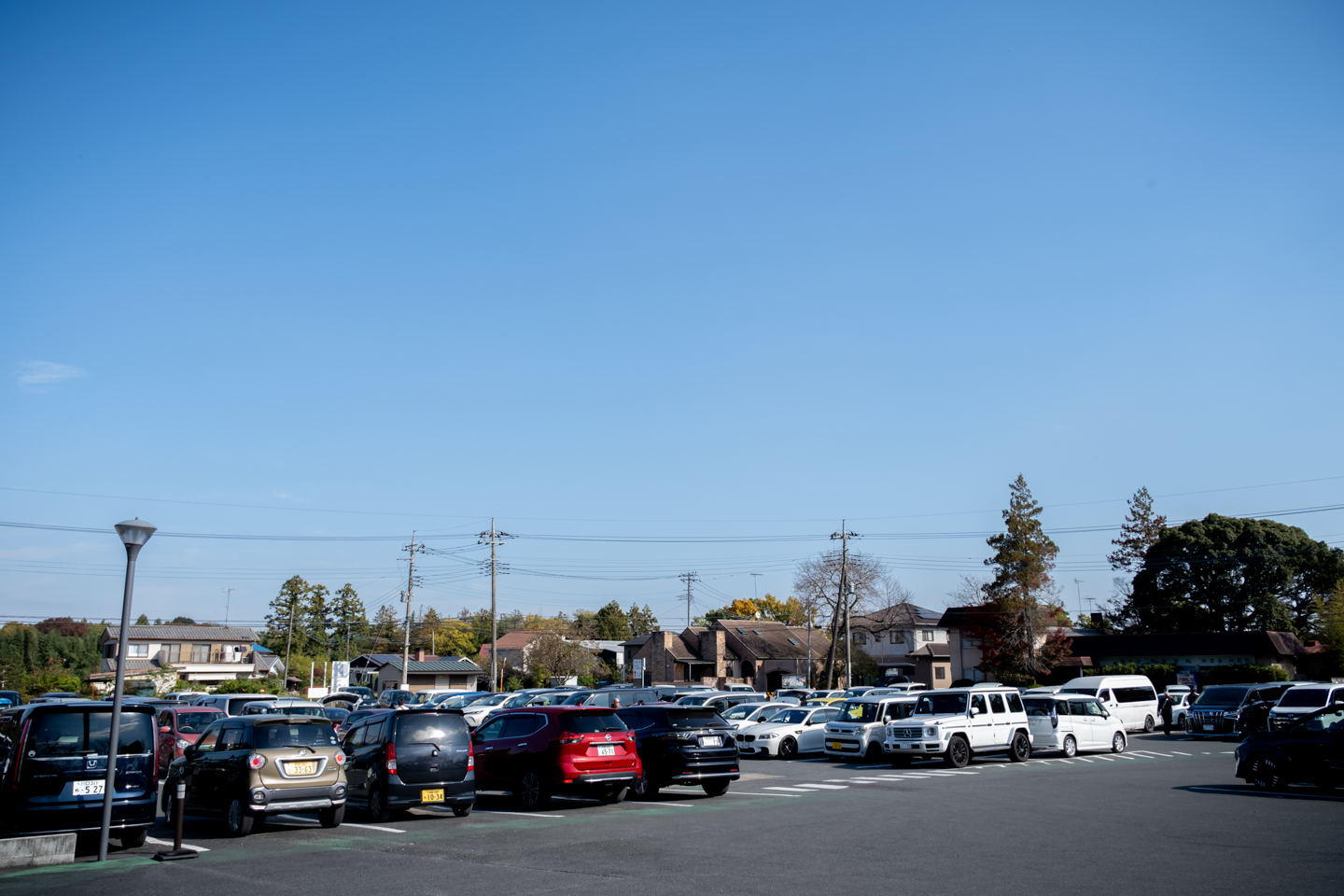 高麗神社の駐車場