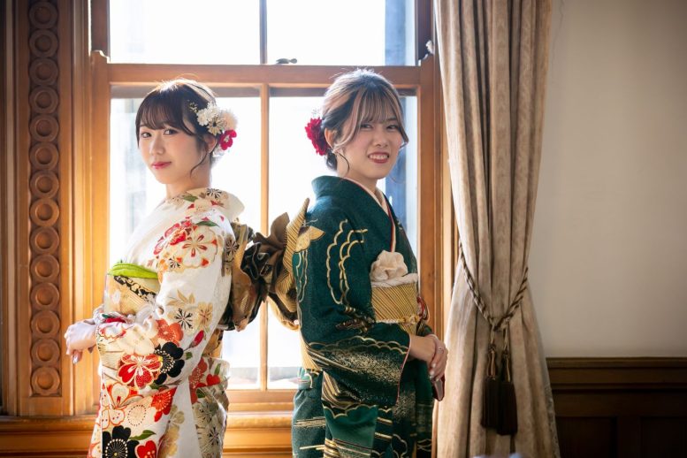 可愛い女の子 成人式の記念写真