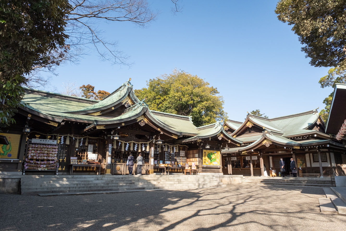 検見川神社 本殿とご祈祷受付