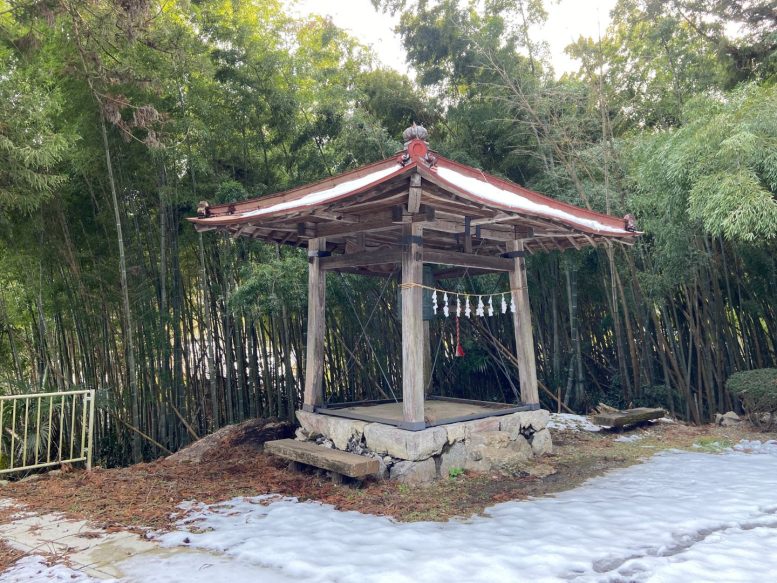 腰越氷川神社 鐘