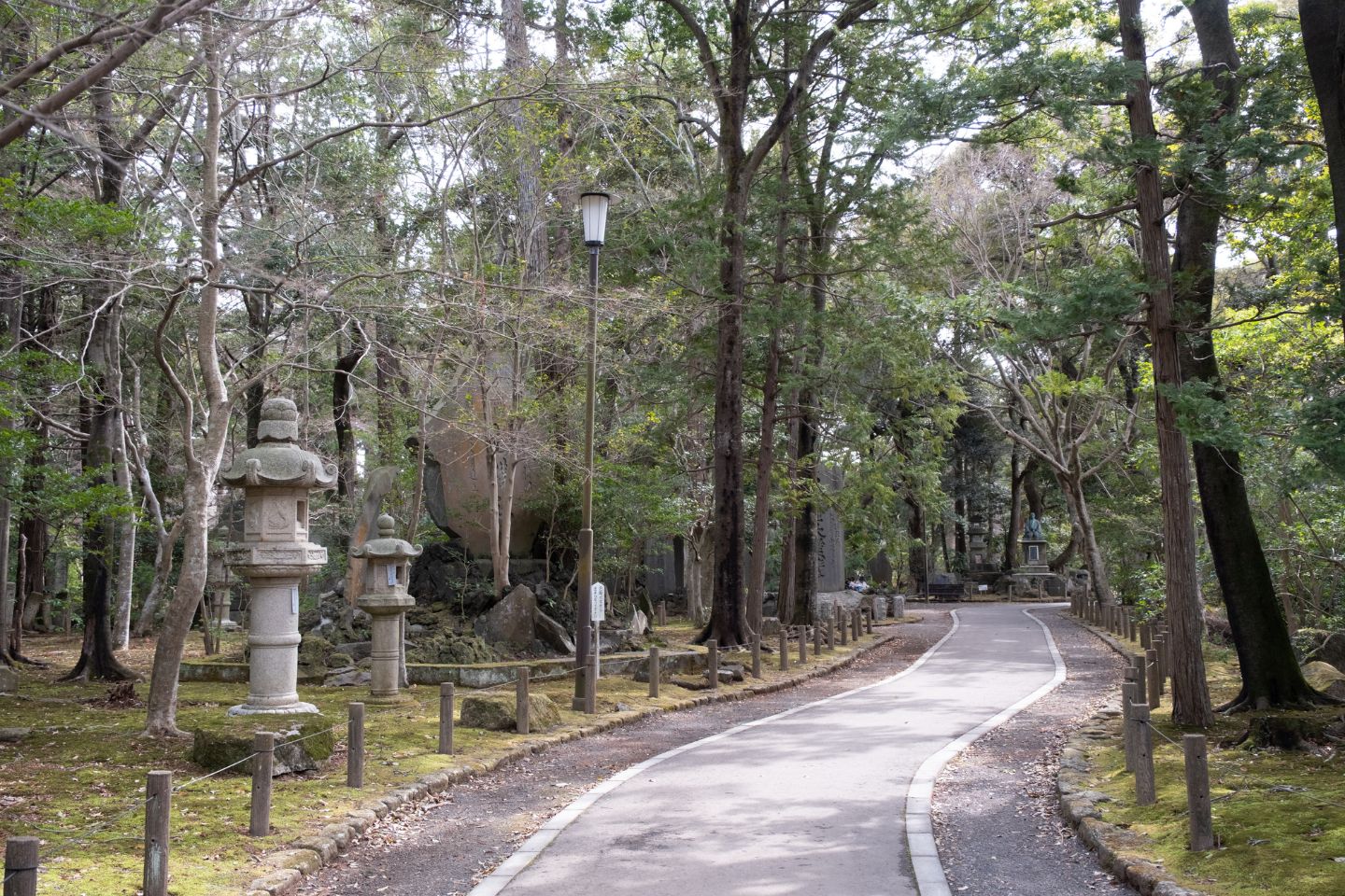 成田山公園の石碑エリア