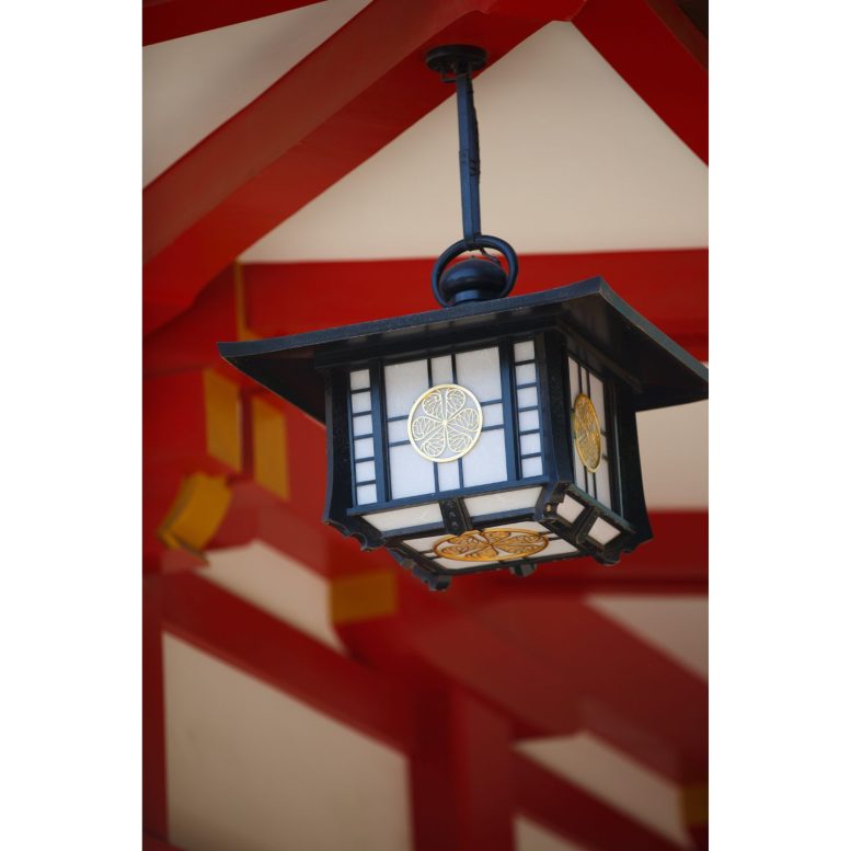 品川神社 吊灯籠