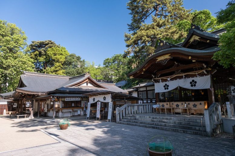 布多天神社