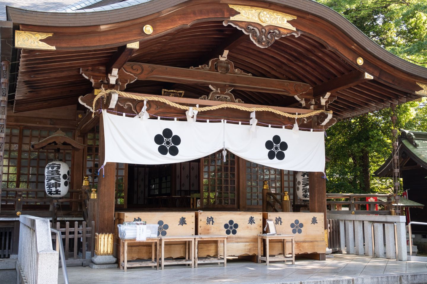 布多天神社 拝殿(本殿)