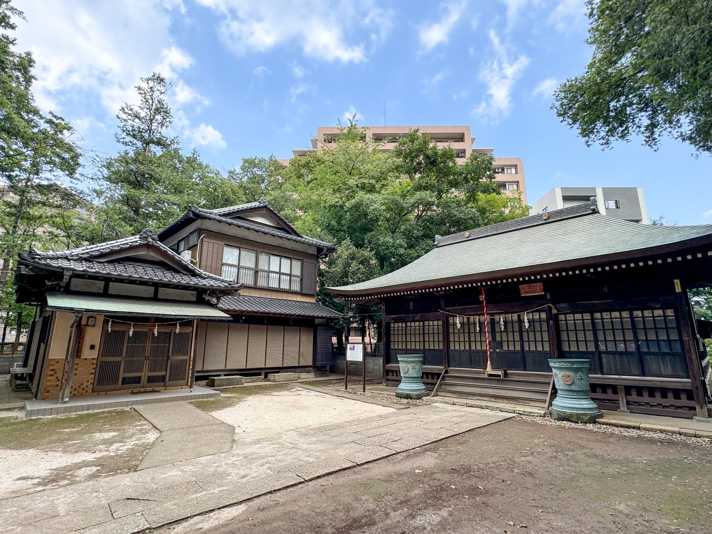 大谷場氷川神社 本殿