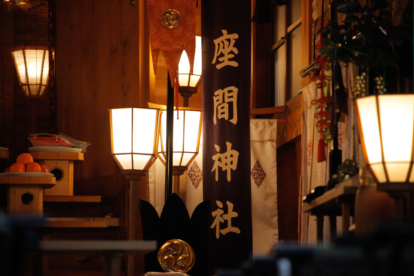 座間神社 灯り