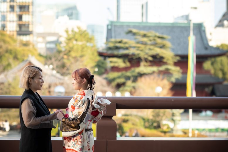 増上寺で成人式の撮影〜ママとツーショット〜