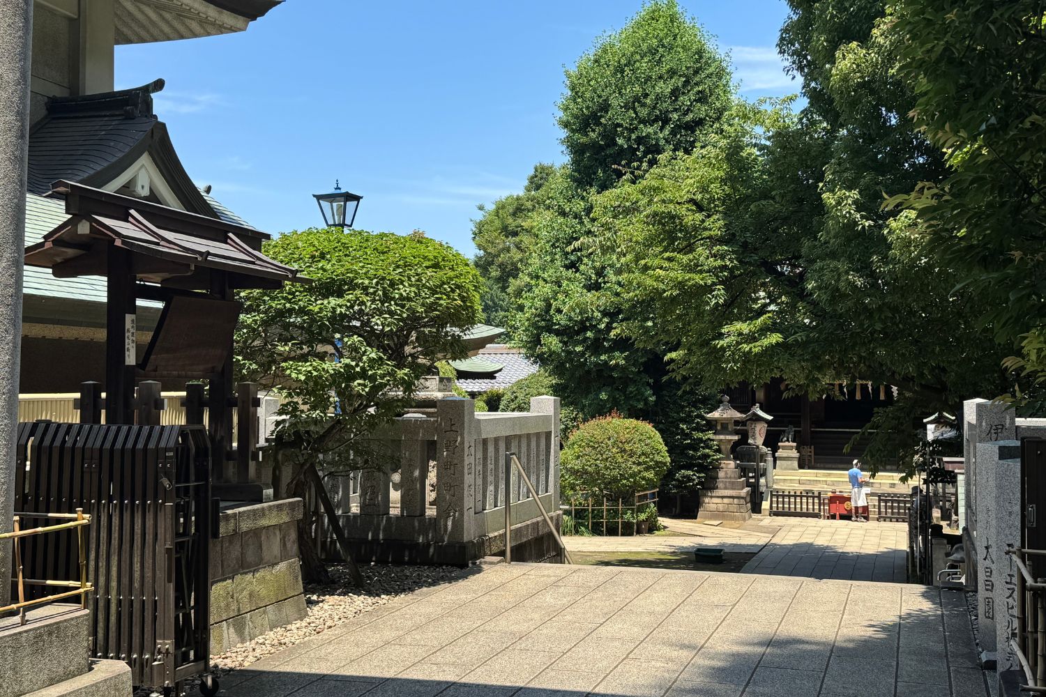 五條天神社 境内の様子