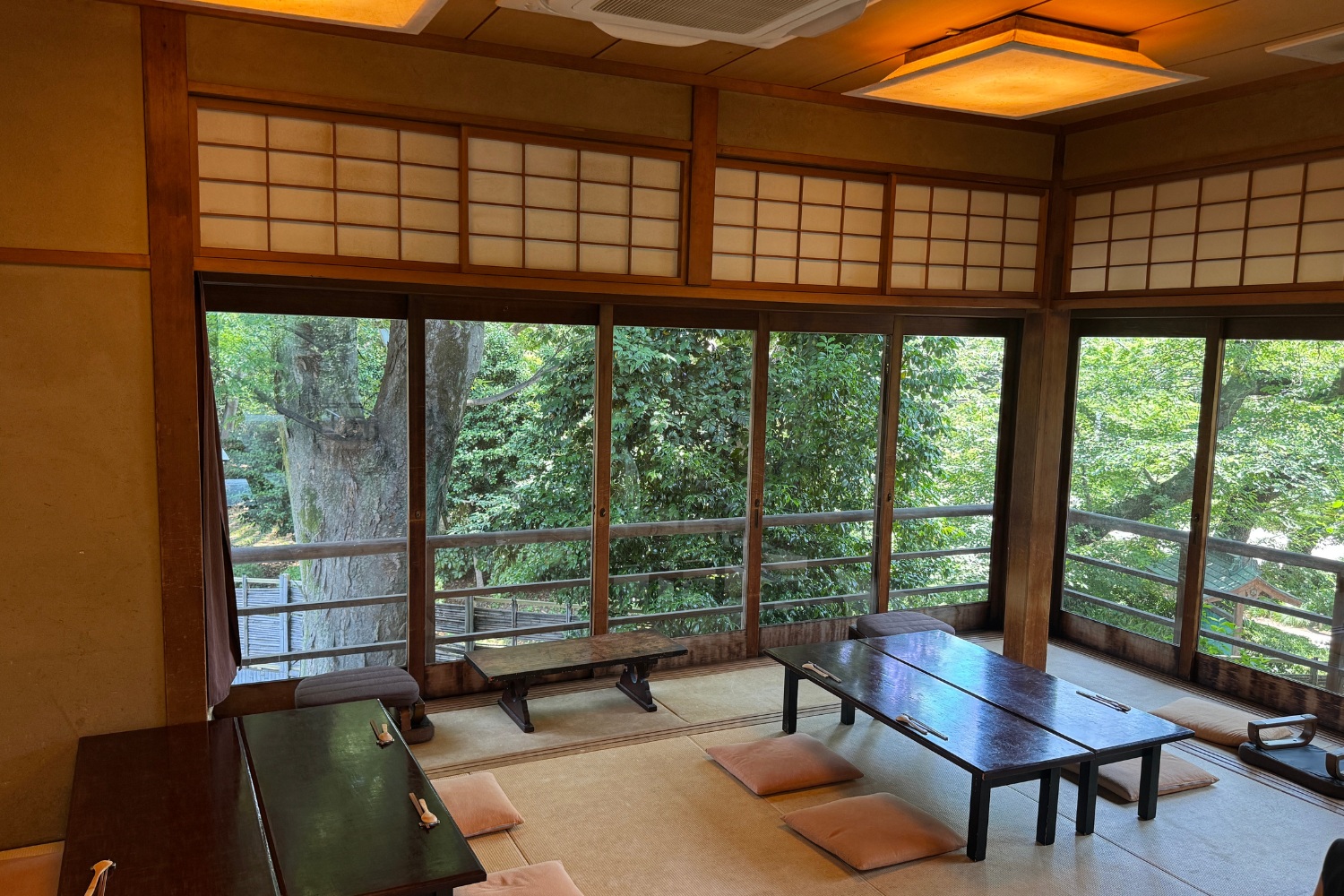 韻松亭 上野 大部屋